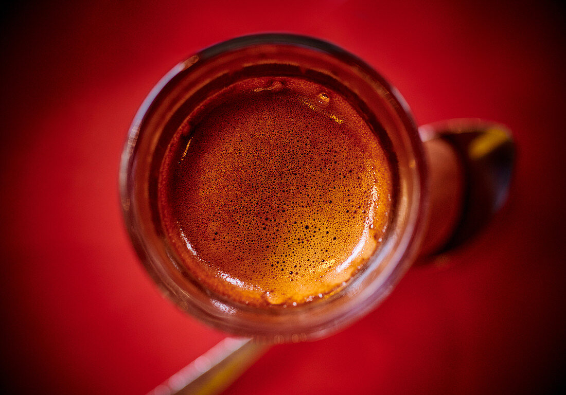 Espresso with crema (seen from above)
