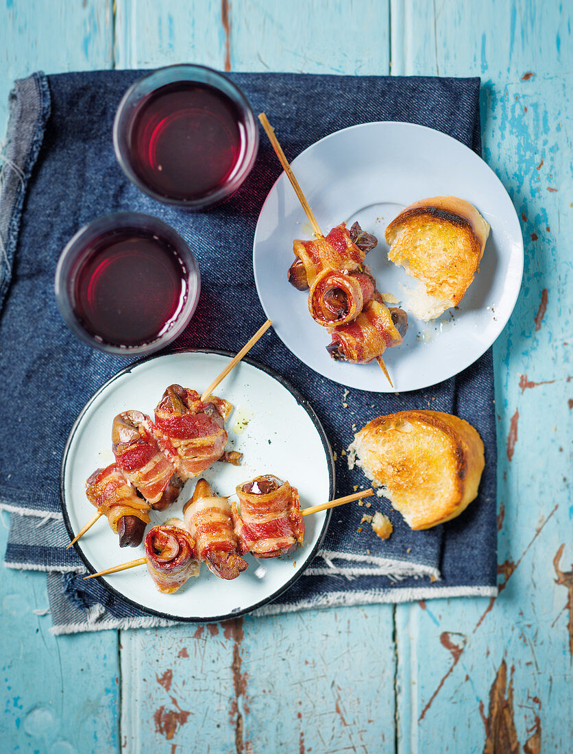 Chicken liver and bacon kebabs