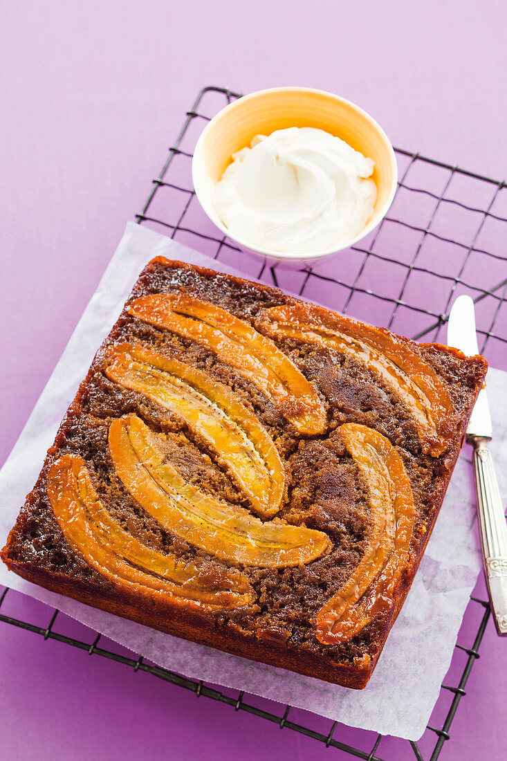 Upside-down banana cake