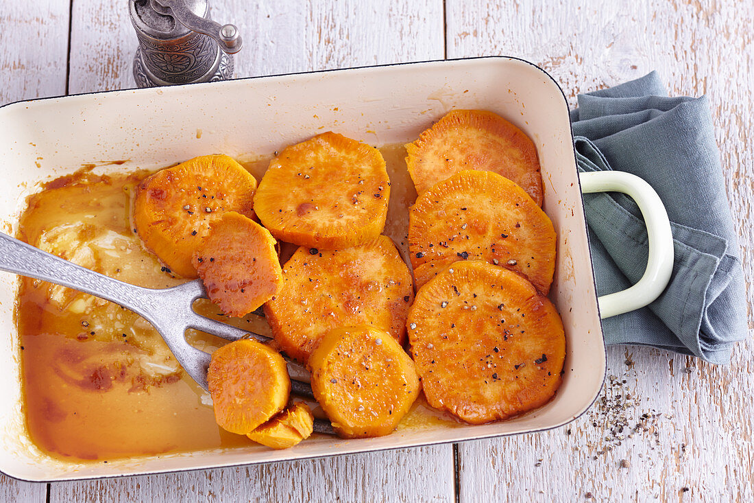 Glazed sweet potatoes