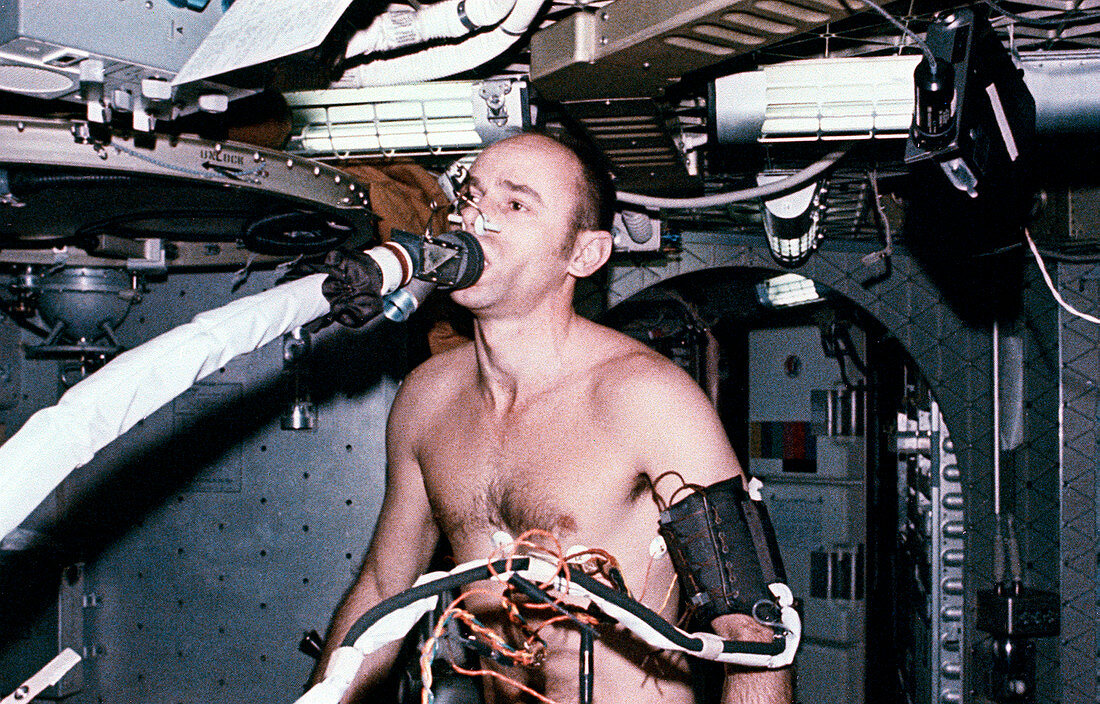 Metabolic activity experiment on Skylab, 1973