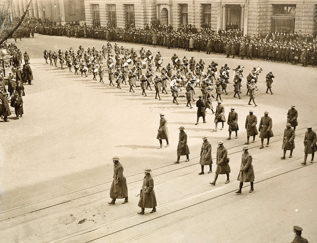 369th Infantry Regiment parading in New York, 1919