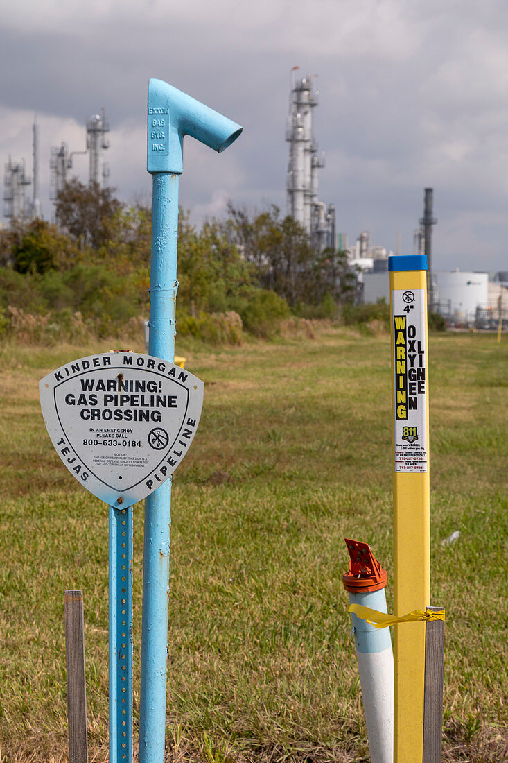 Underground pipeline markers, Texas, USA