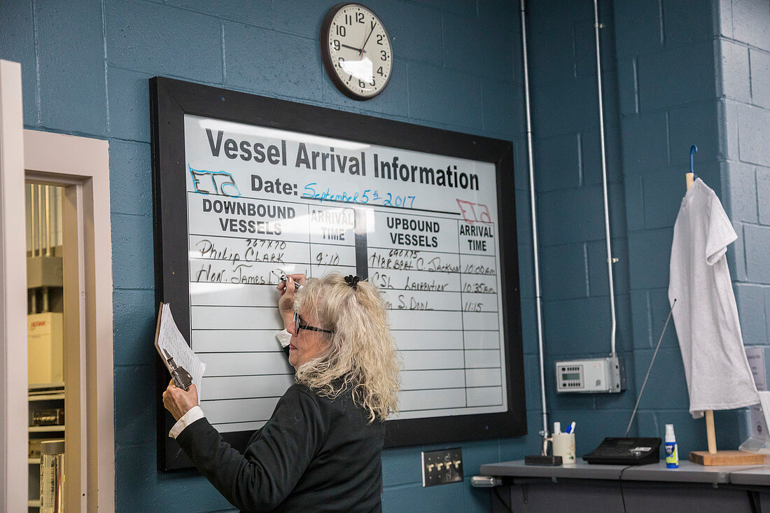 Vessel information, Soo Locks, Michigan, USA