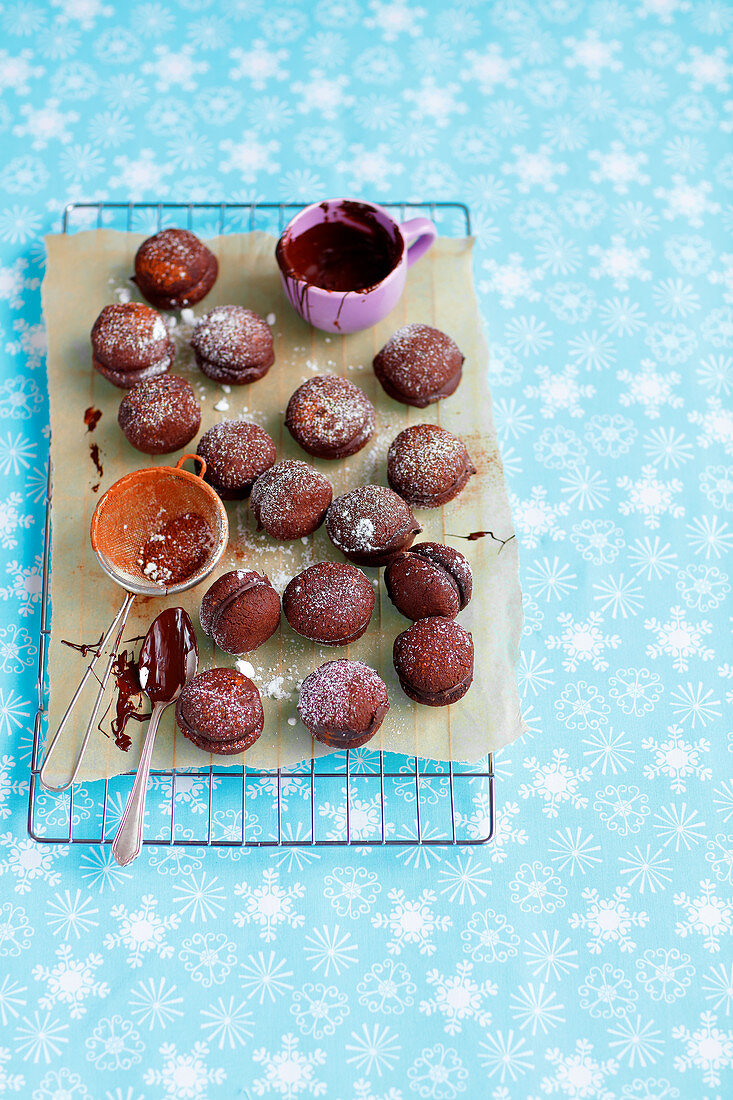 Chocolate and almond cookies