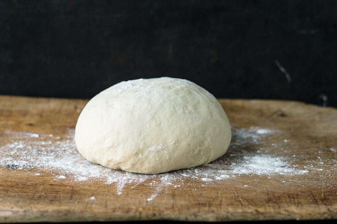 Savoury yeast dough