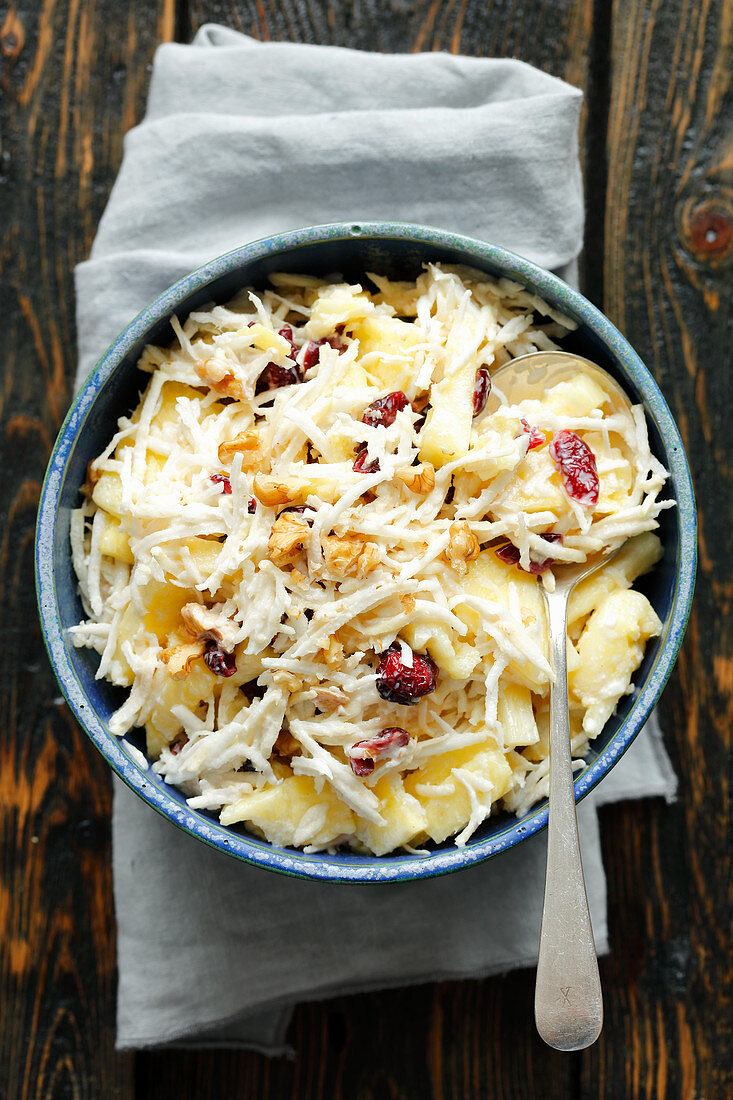 Celeriac salad with pineapple and cranberries