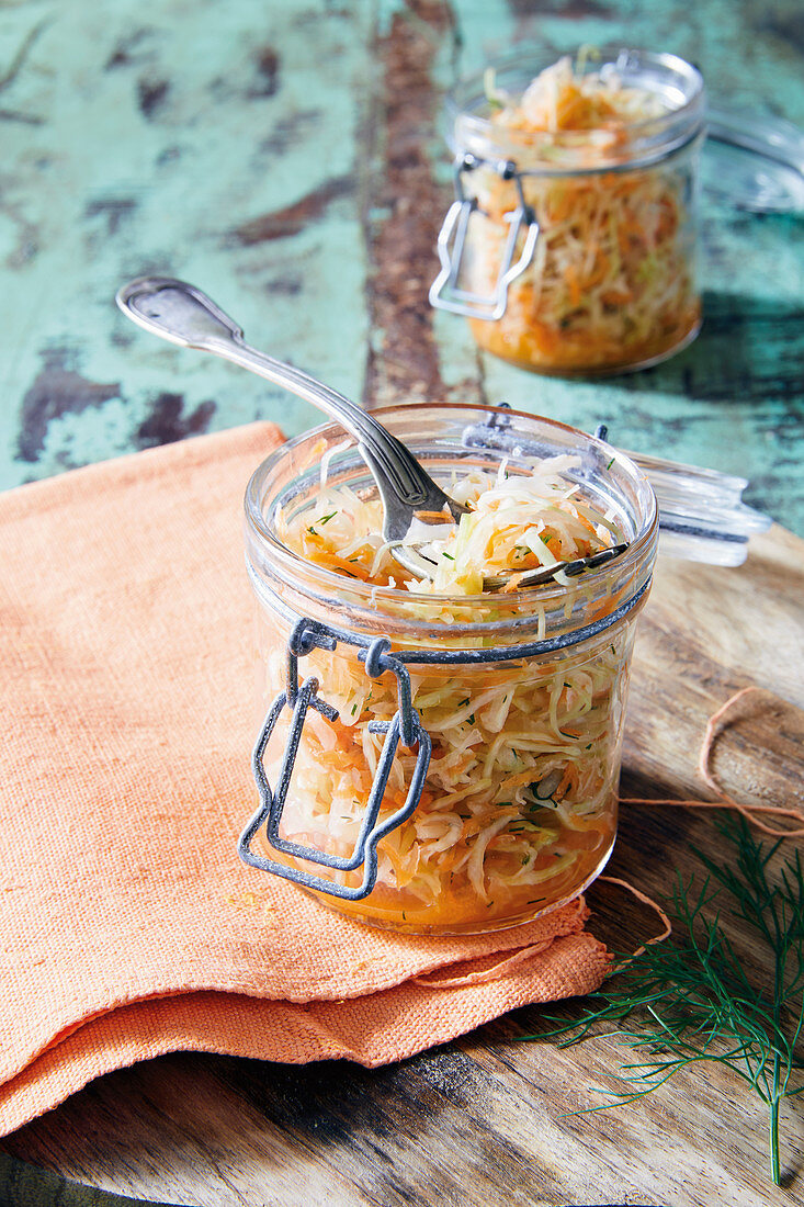 Fermented cabbage salad with carrots and pearl onions
