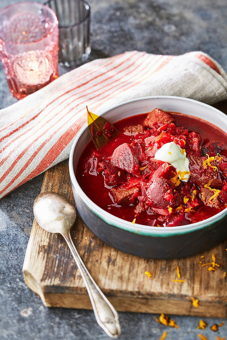 Rote-Bete-Topf mit Rindfleisch