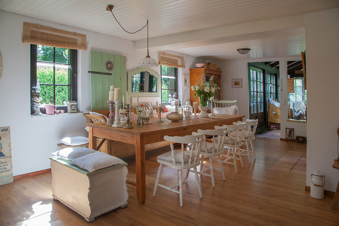 Dining room furnished with vintage-style flea-market finds