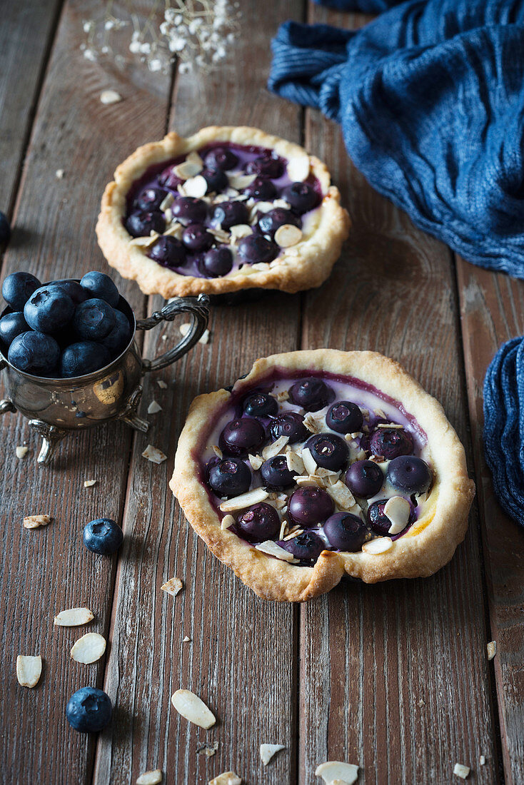 Vegane Blaubeer-Tarteletts