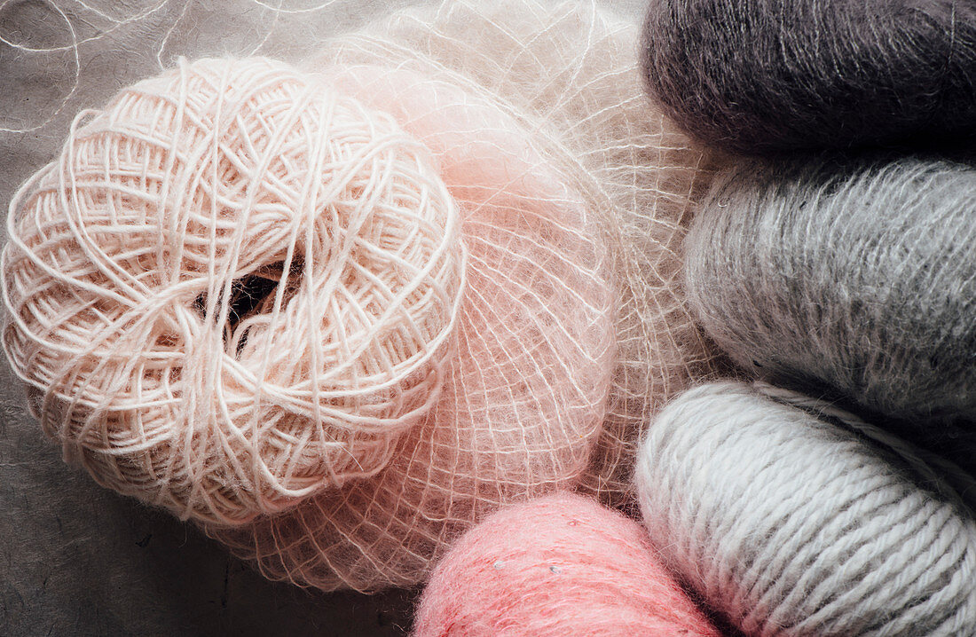 Balls of wool in varying thicknesses