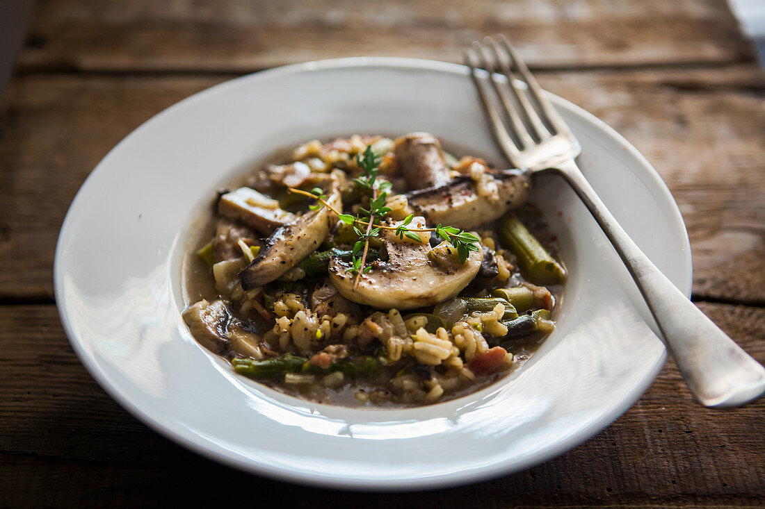 Risotto made from asparagus