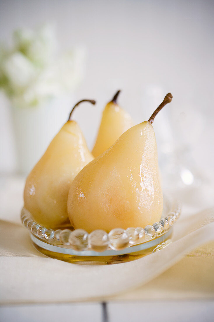 Cooked pears with honey