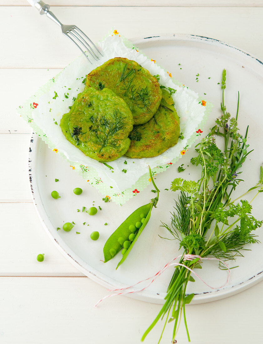Pea pancakes with herbs