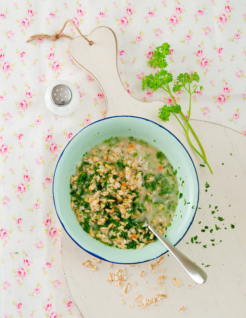 Oat soup with parsley – License image – 12461004 ❘ Image Professionals