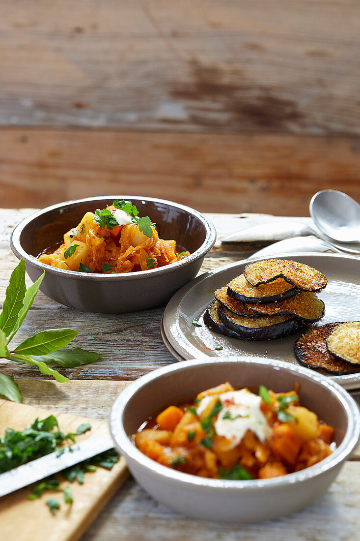 Potato goulash with grilled aubergines