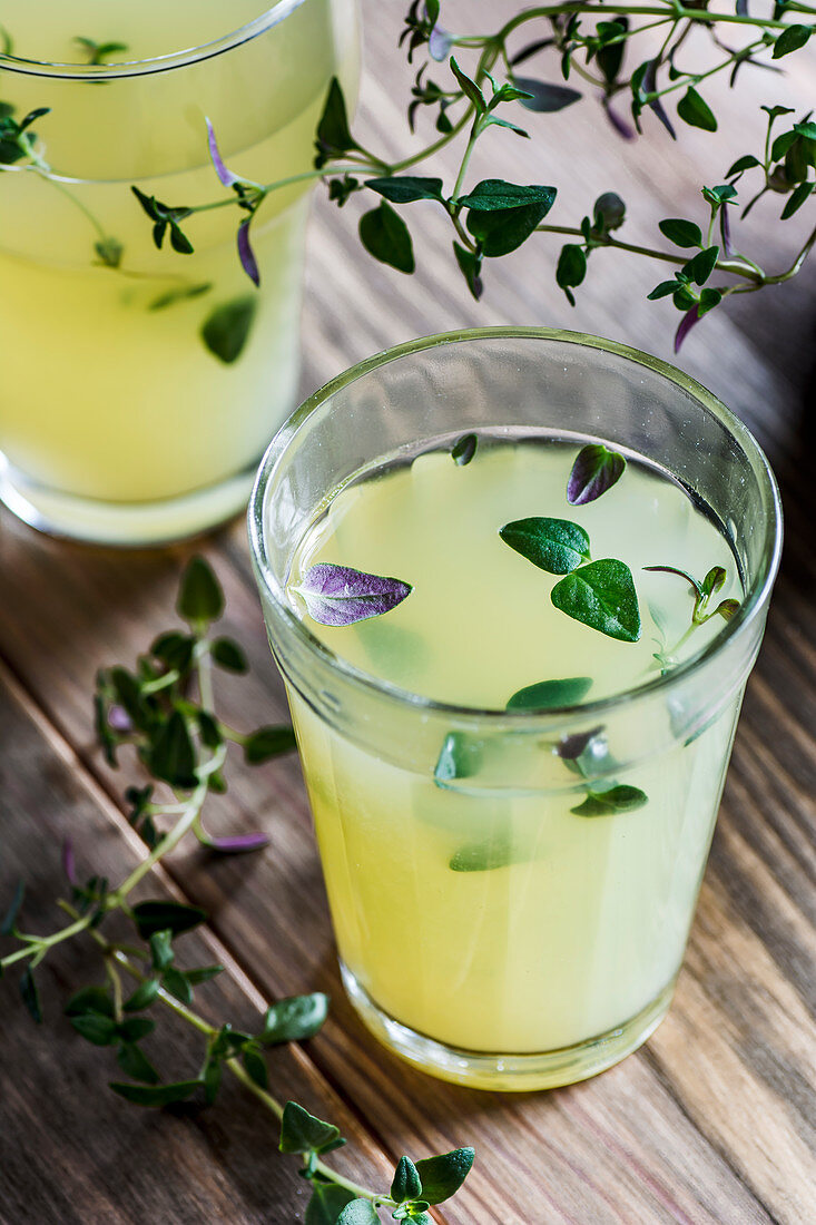 Lemonade with thyme