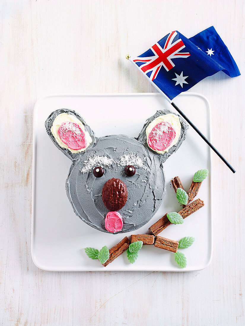 No-cook koala cake