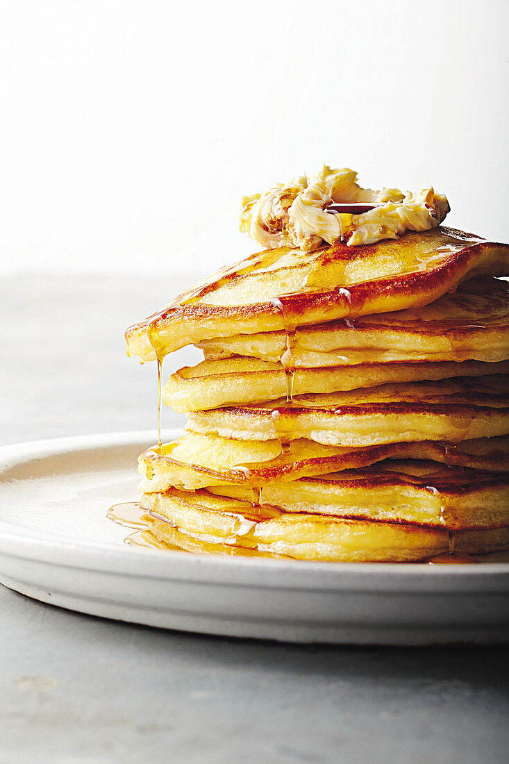 Buttermilk pancakes with whipped honeycomb butter