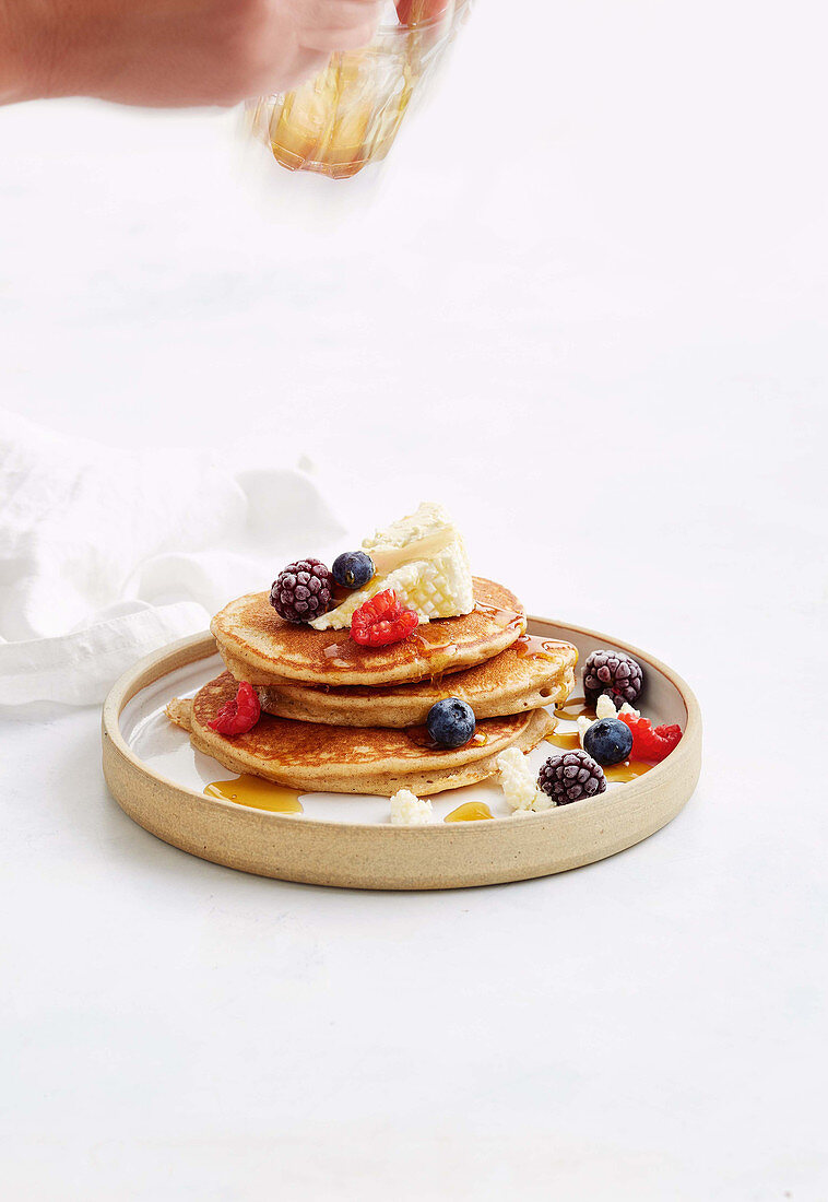 Banana pancakes with Ricotta and berries