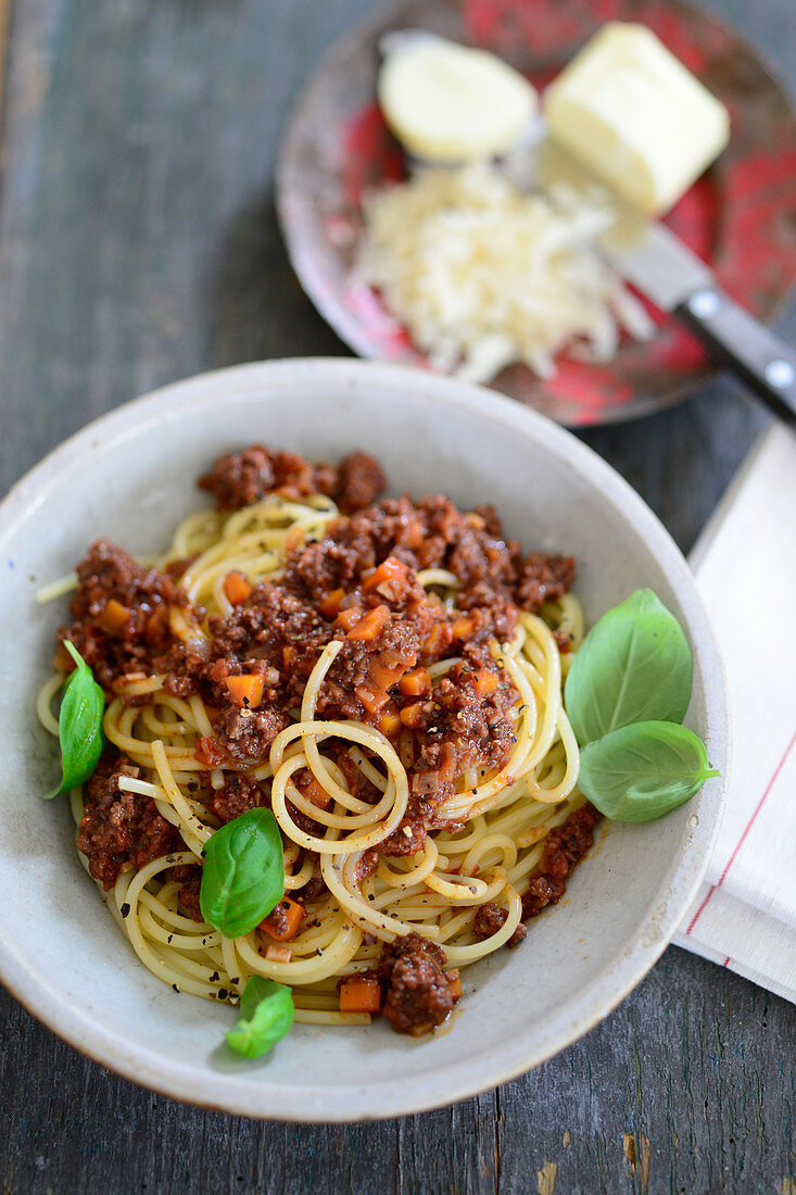 Spaghetti mit Sauce Bolognese