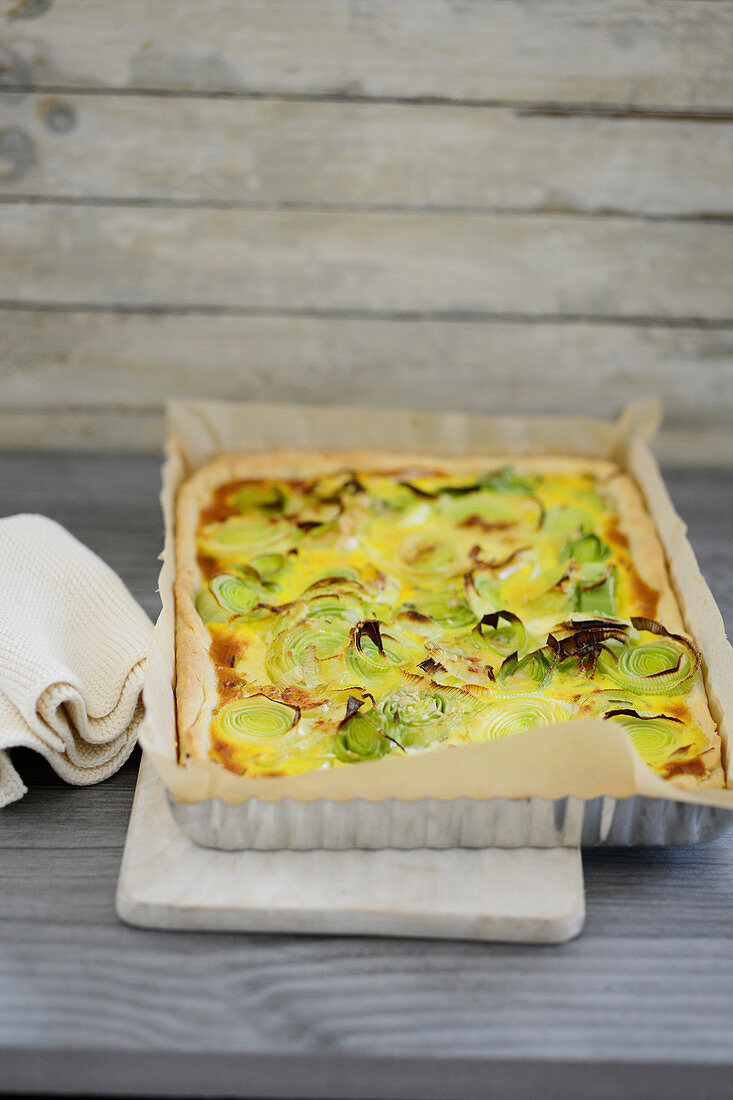 Vegetarian leek quiche