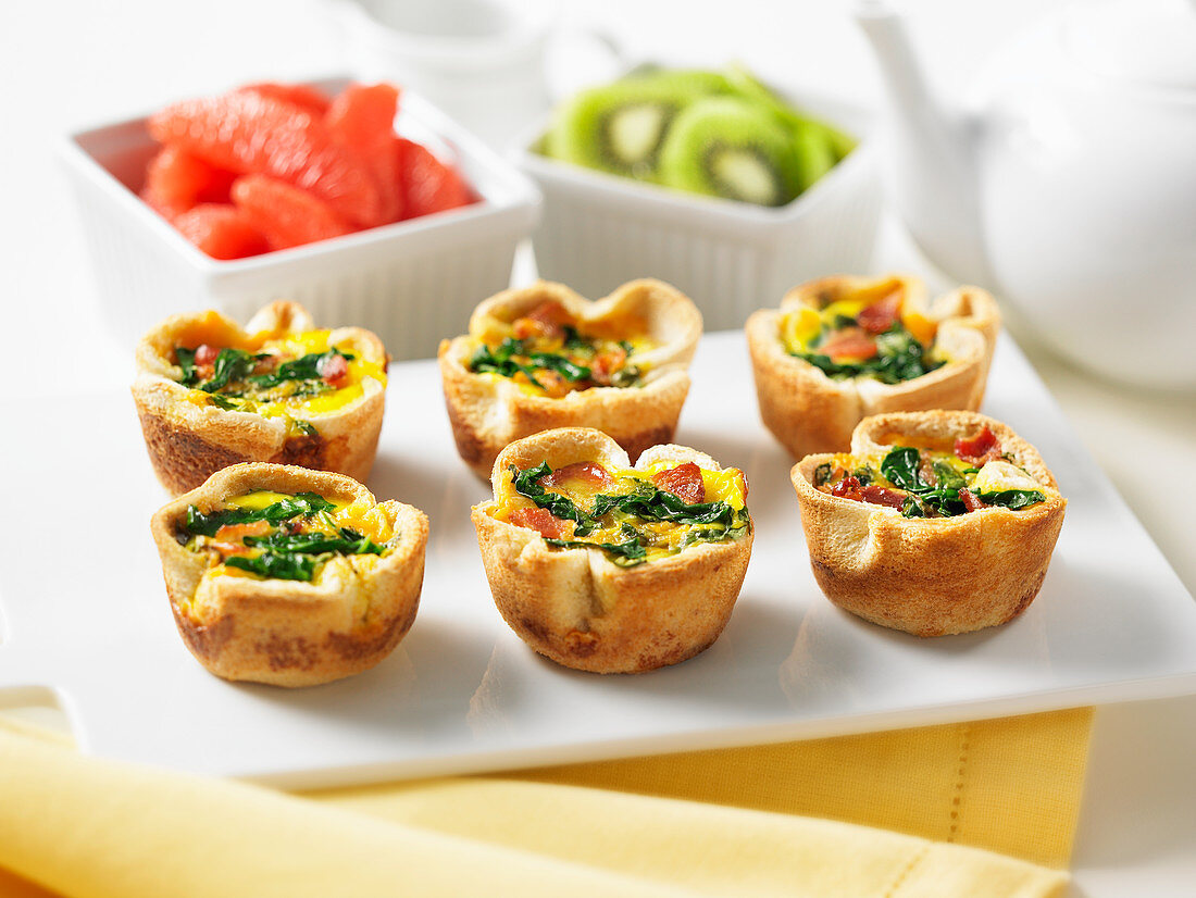 Pastry bowls with bacon and eggs for brunch