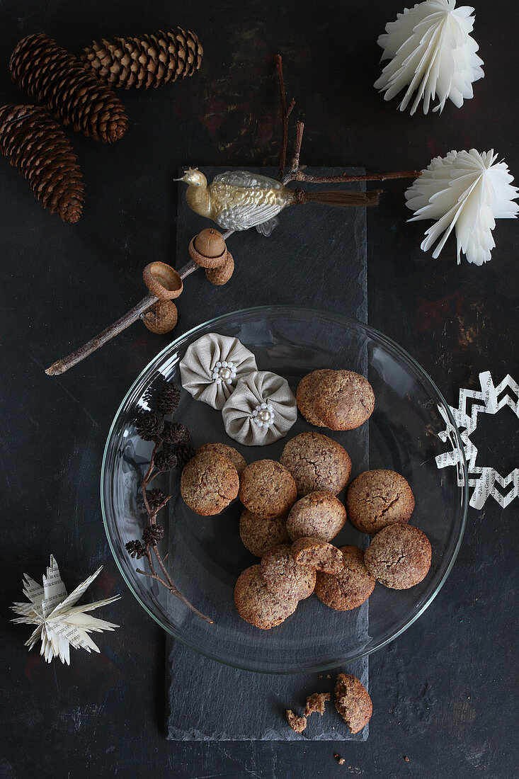 Gluten-free biscuits with almonds, cinnamon and nuts for Christmas