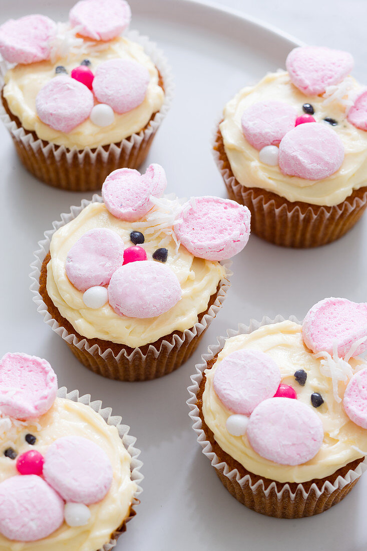 Oster-Cupcakes mit Marshmallows