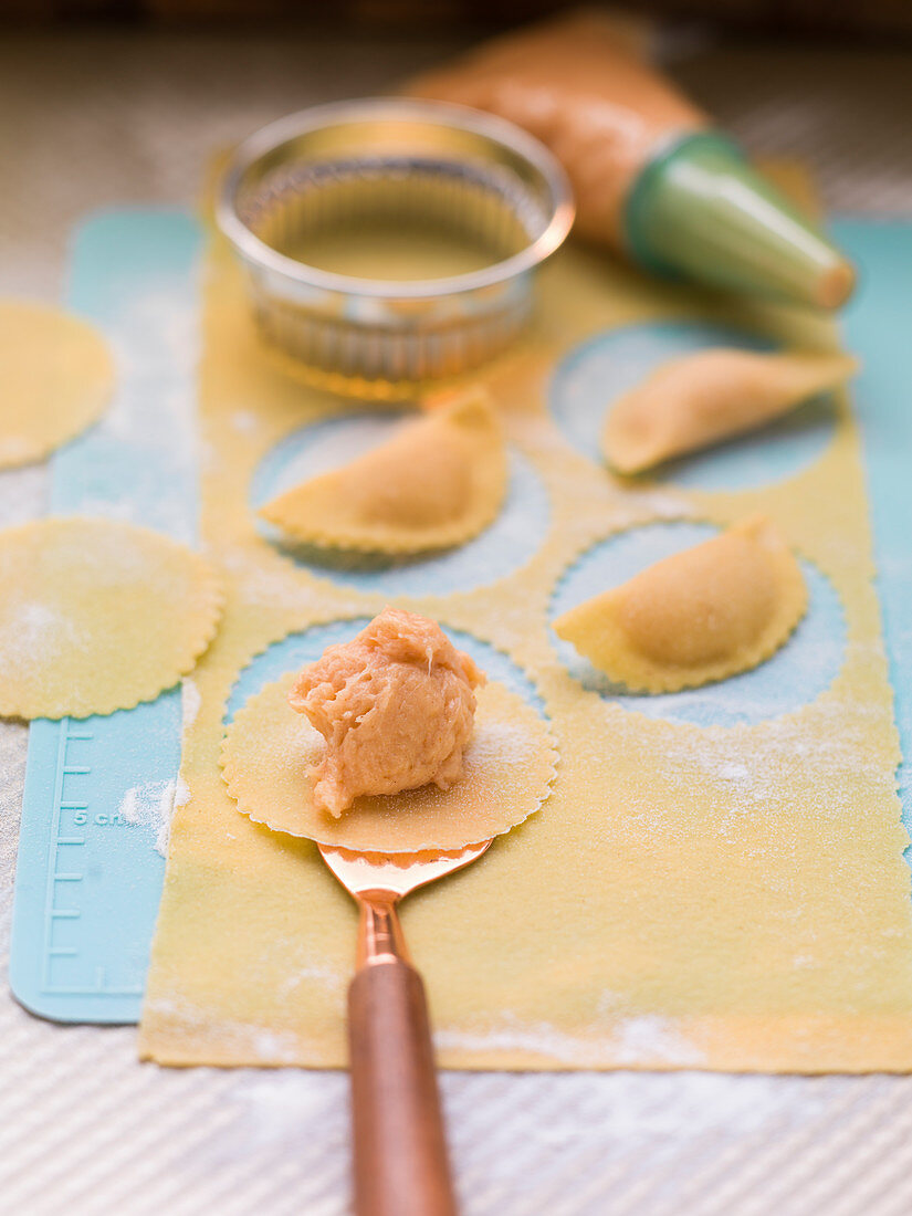 Ravioli filled with chicken