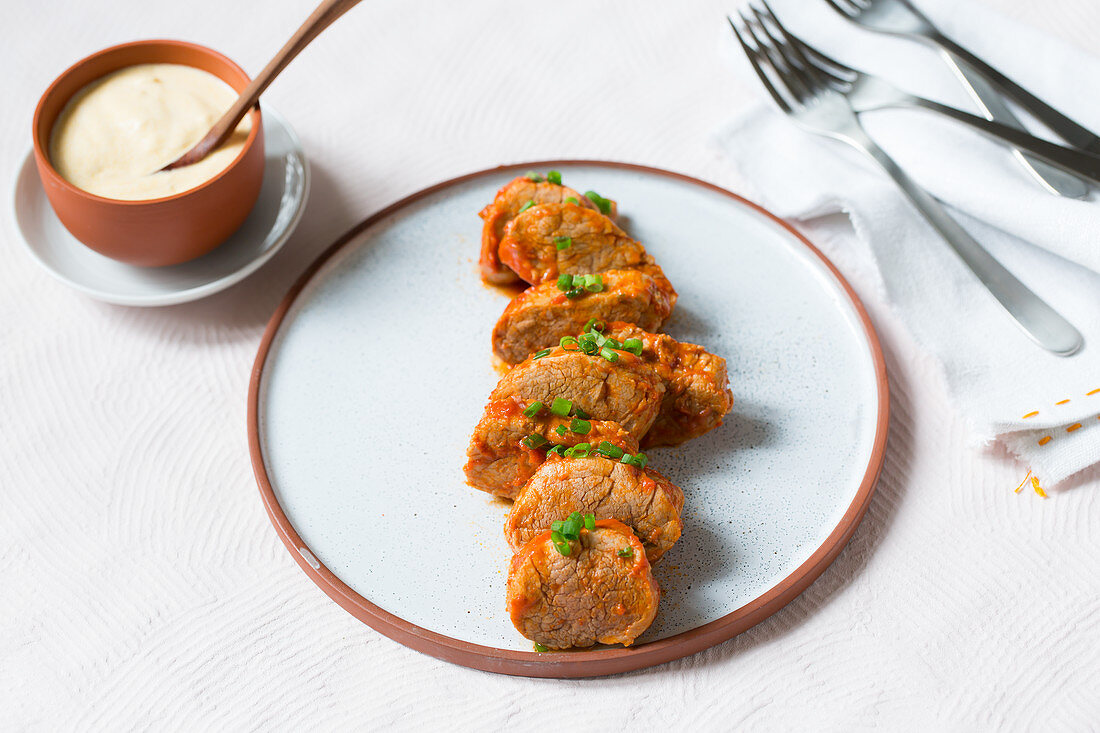 Steamed tomato medallions