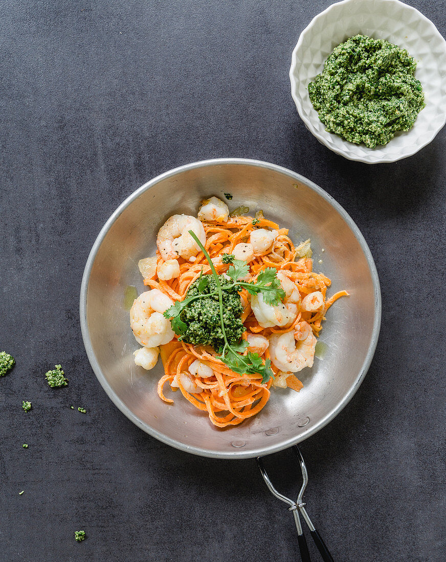 Sweet potato noodles with prawns and coriander pesto