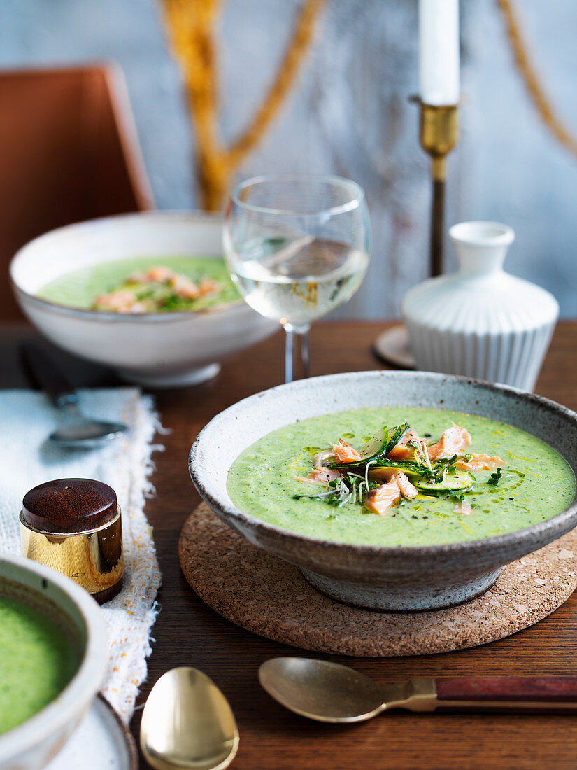 Chilled zucchini, pea and buttermilk soup (1070s)
