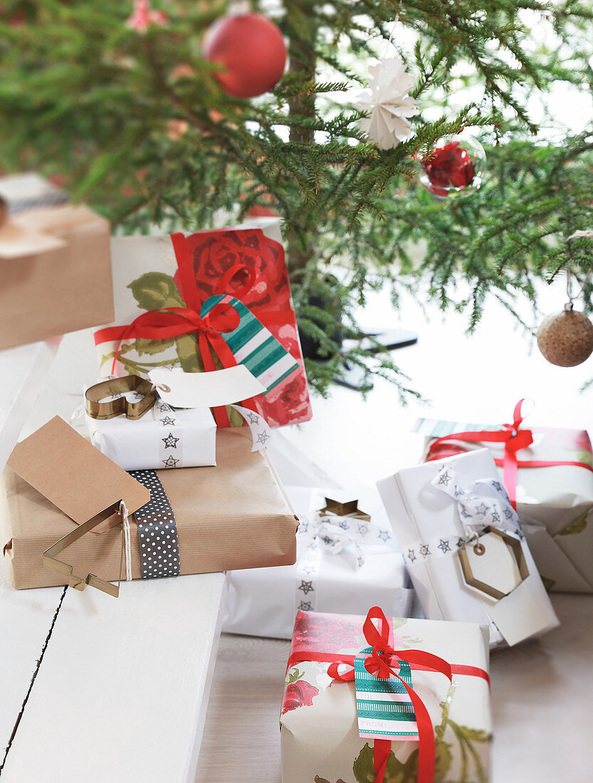 Wrapped presents under a Christmas tree