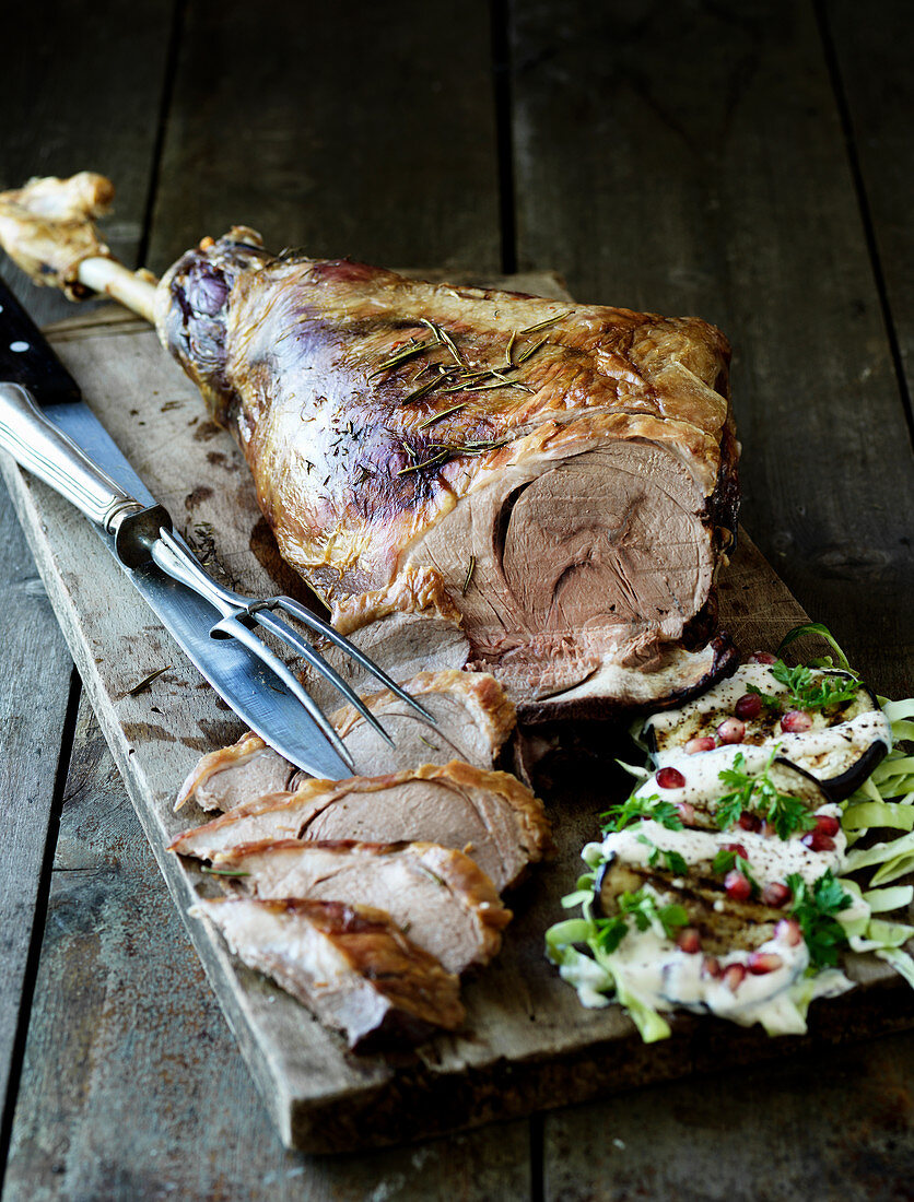 Roast leg of lamb with a pointed cabbage salad