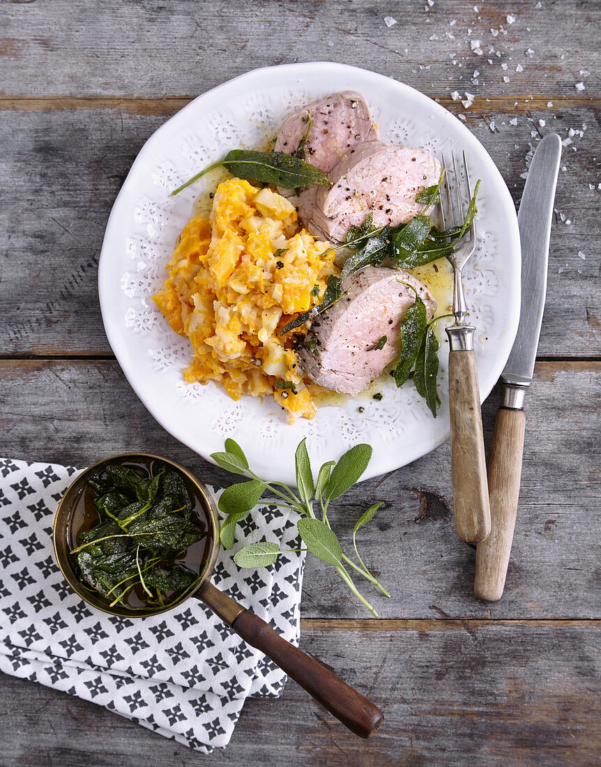 Veal fillet with sage and mashed turnips (low carb)