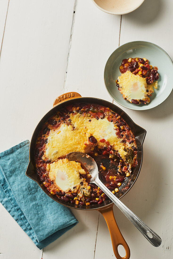 Mexican eggs in a pan