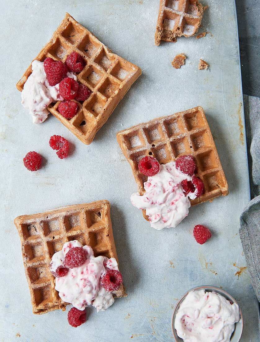 Sugar-free apple waffles with raspberry cream and rice syrup