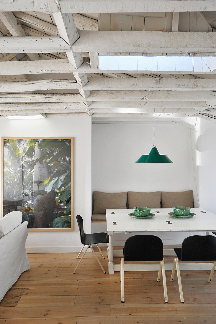 Dining table, black chairs and fitted bench