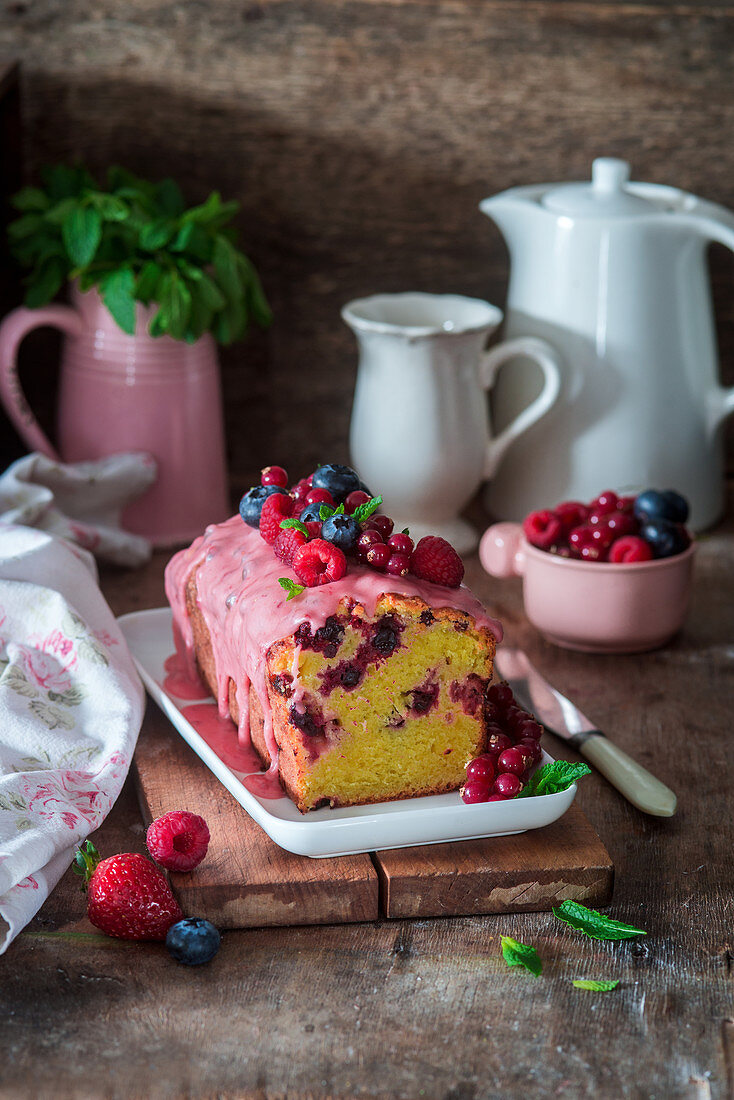 Berry cake with berry glaze
