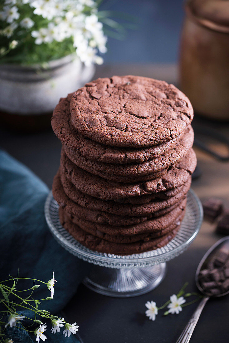 XXL chocolate chip cookies (vegan)