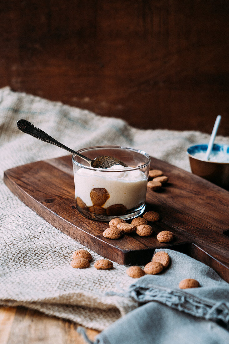 Gingerbread Tiramisu (in Dutch pepernoten tiramisu)