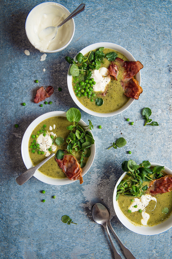 Pea and watercress soup with crispy air dried ham and cream