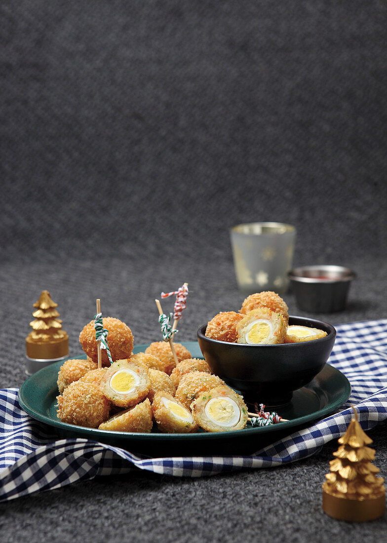 Scotch eggs