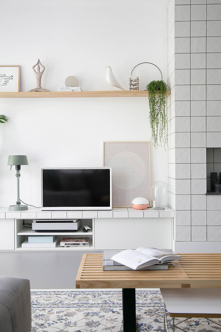 Modern living room in grey and white