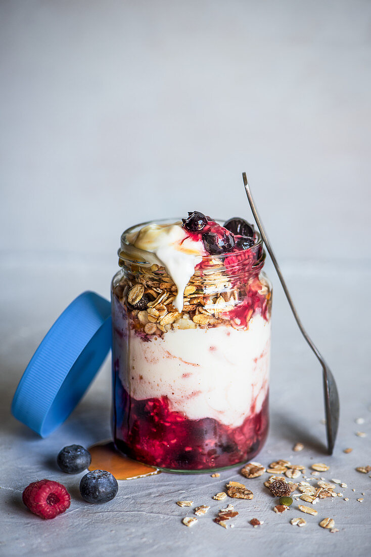 Yoghurt with muesli and fruit compot