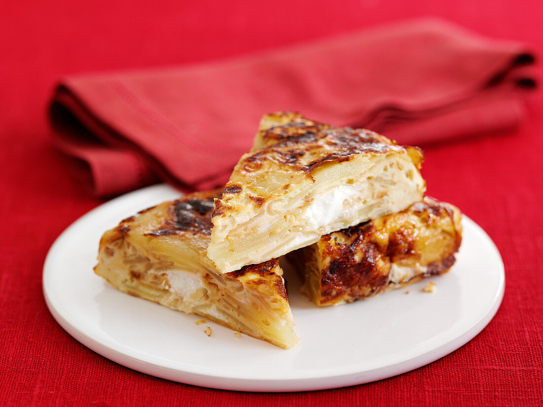 Caramelised Onion and Goat's Cheese Tortilla