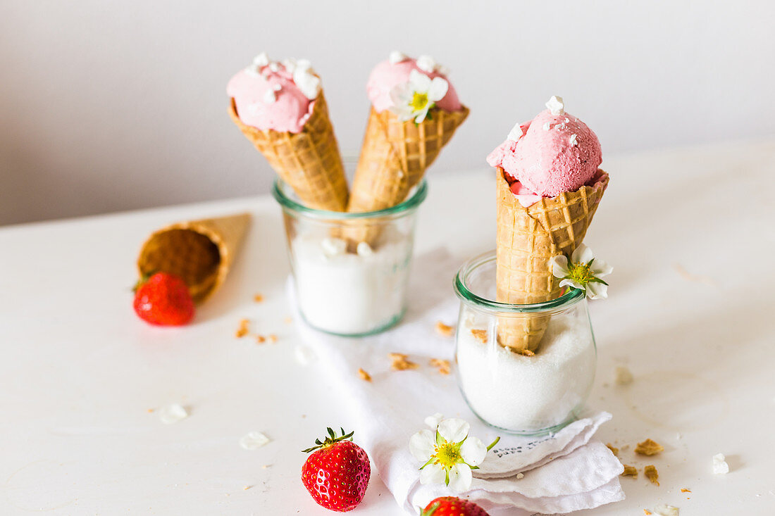 Strawberry ice cream in cones