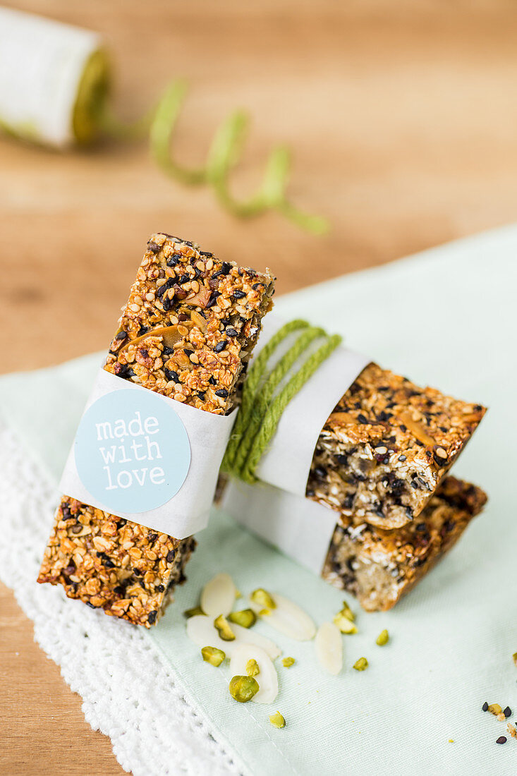 Muesli bars to take away